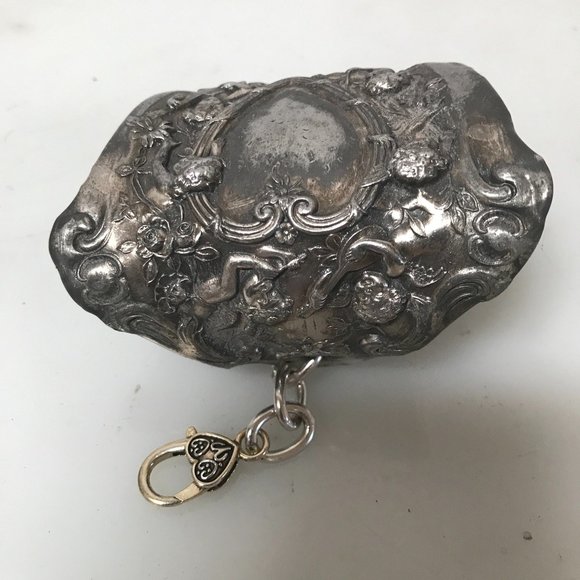 Antique Victorian Floral Silver plated Art Nouveau Cuff Cherub Wide Bracelet - Picture 3 of 9